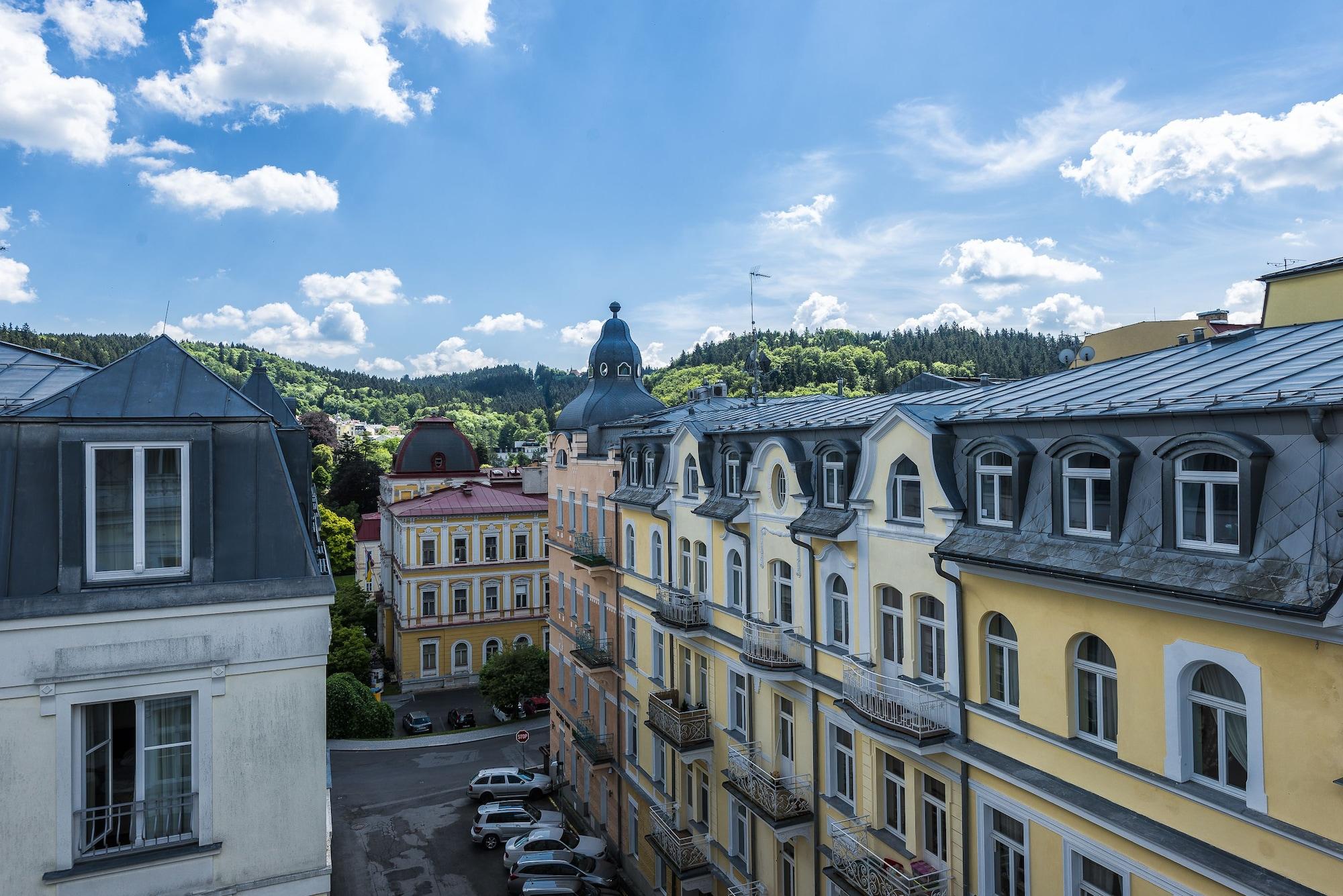 Residence Romanza Марианске-Лазне Экстерьер фото