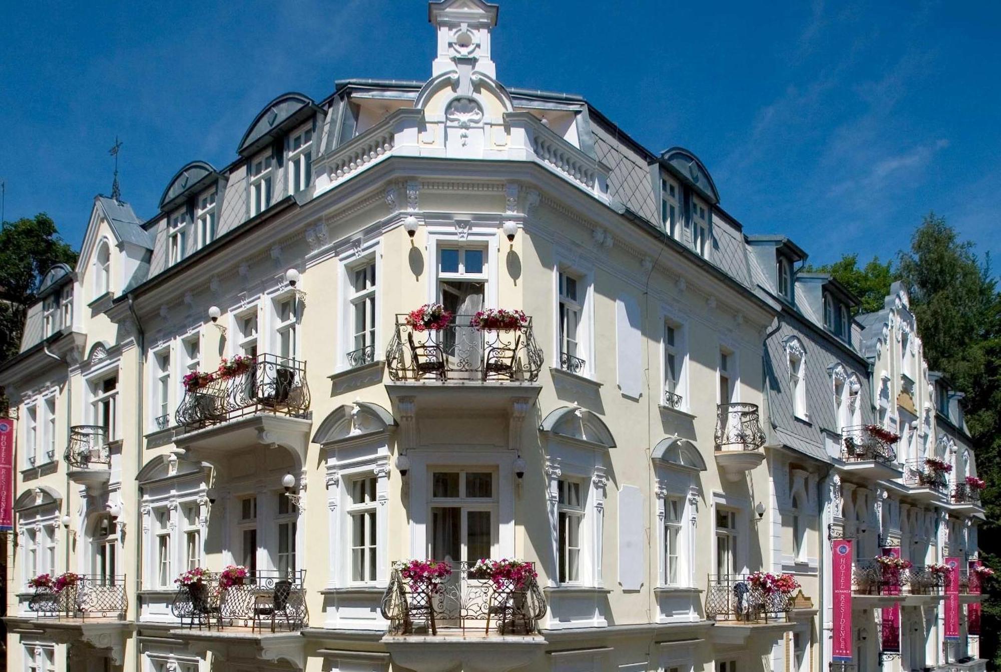 Residence Romanza Марианске-Лазне Экстерьер фото