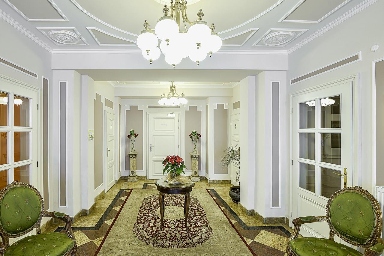 Residence Romanza Марианске-Лазне Экстерьер фото